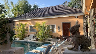 Maisons d Amis de Khuon Tour