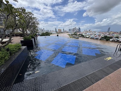 SUN & MOON, Riverside Hotel