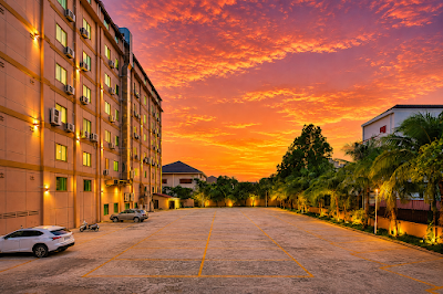 ROSE HOTEL