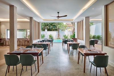 Smile Boutique Hotel by EHM