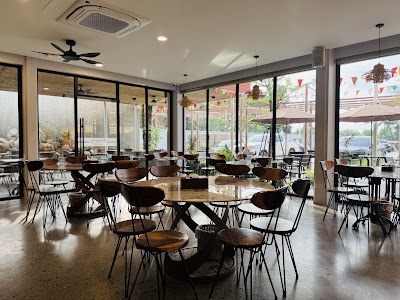Maly Restaurant