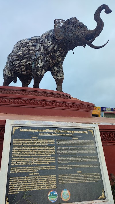 Chainsaw Elephant