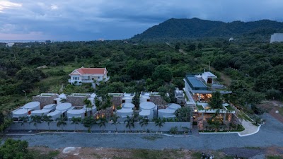 Serene Vita Retreat