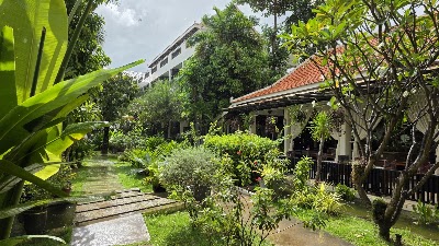 New Riverside Hotel