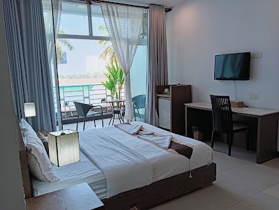 Asiban Quay Boutique Hotel