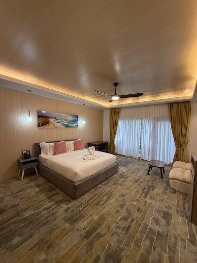 Smile Boutique Hotel by EHM