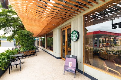 Starbucks Cafe