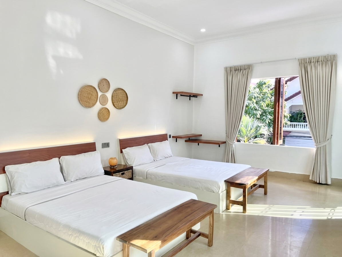 Deluxe Quad room